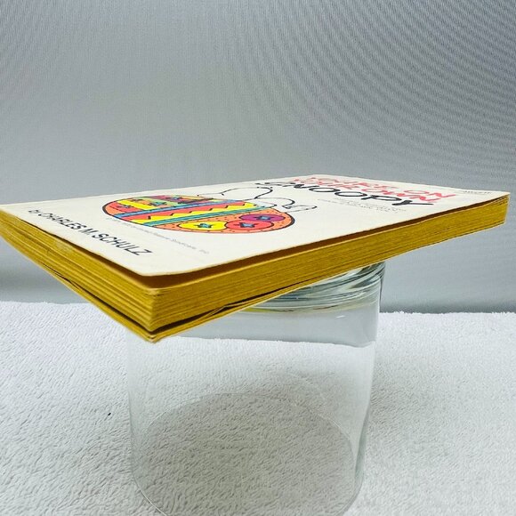 GVUC Book: "You're On Your Own, Snoopy," Charles M. Schulz, Paperback, 1975 - Picture 10 of 11